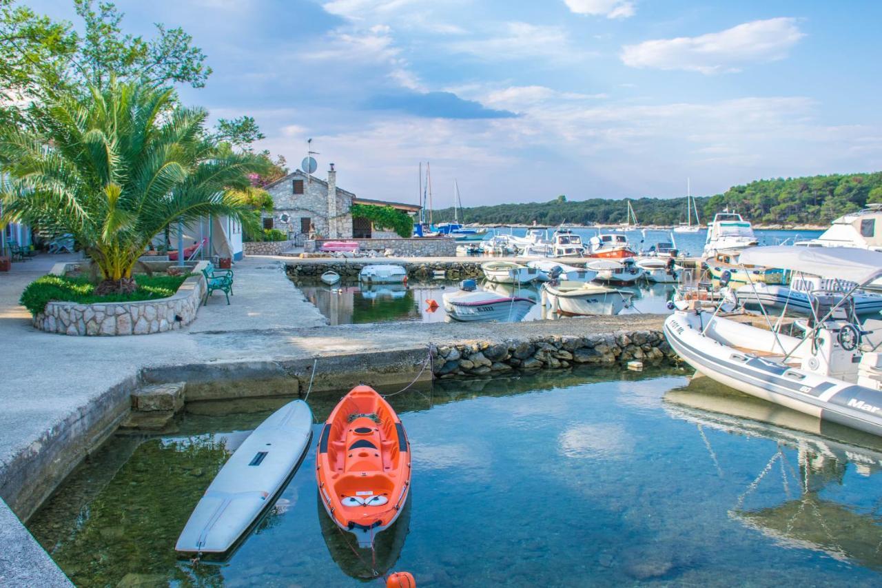 Holiday House Punta Blue & Orange 5M From The Sea, Island Cres Punta Križa Zewnętrze zdjęcie