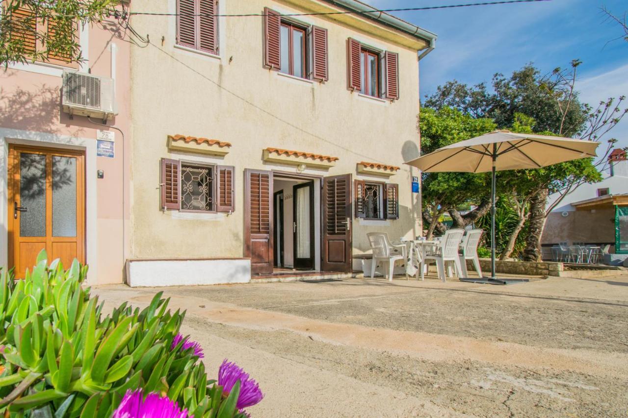 Holiday House Punta Blue & Orange 5M From The Sea, Island Cres Punta Križa Zewnętrze zdjęcie