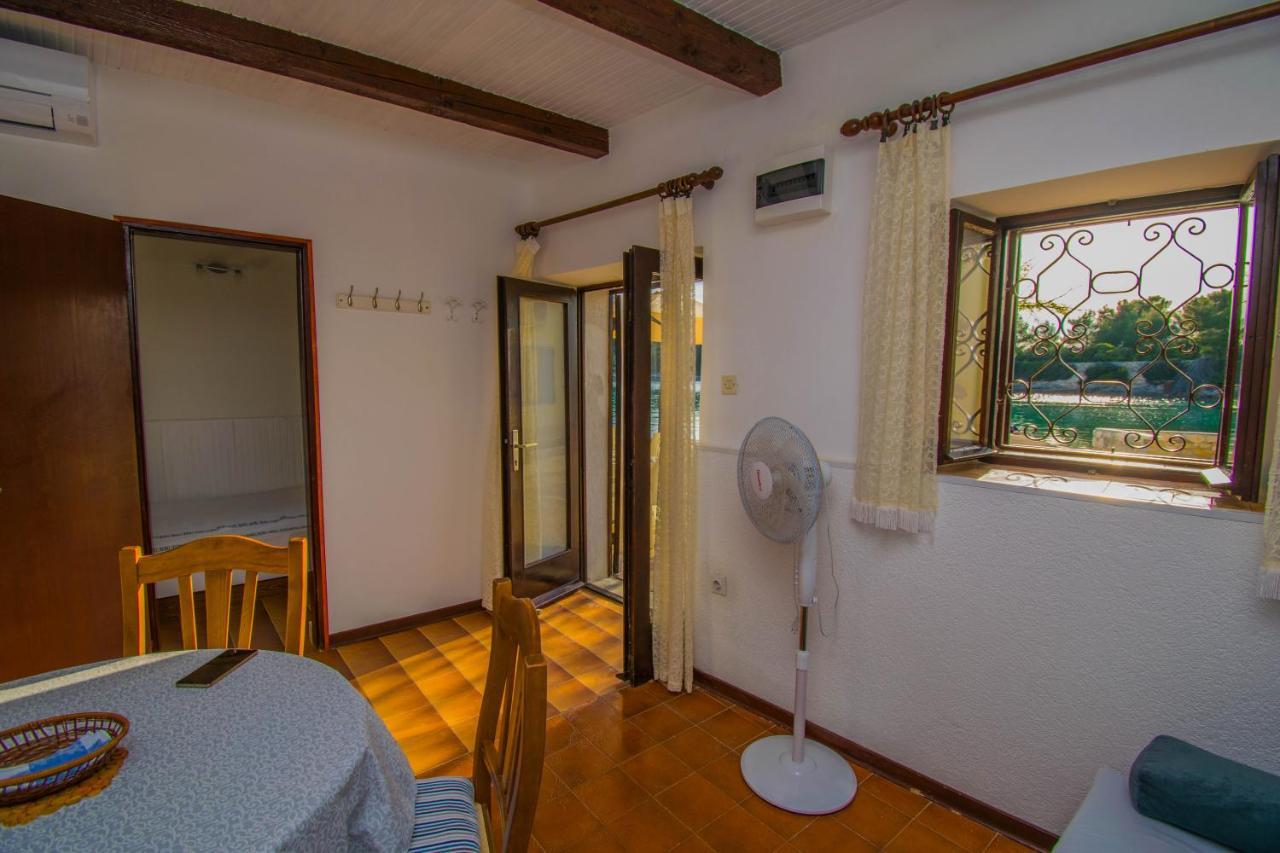 Holiday House Punta Blue & Orange 5M From The Sea, Island Cres Punta Križa Zewnętrze zdjęcie