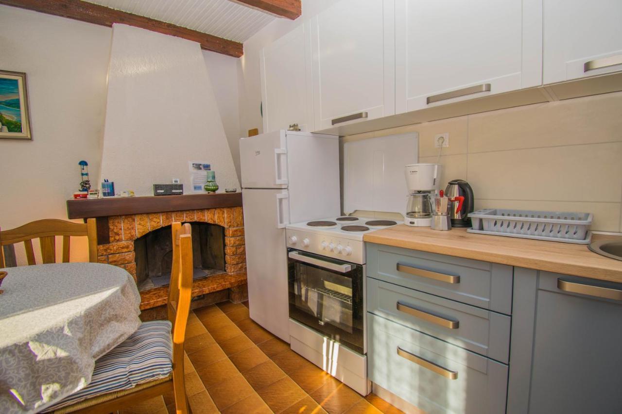 Holiday House Punta Blue & Orange 5M From The Sea, Island Cres Punta Križa Zewnętrze zdjęcie