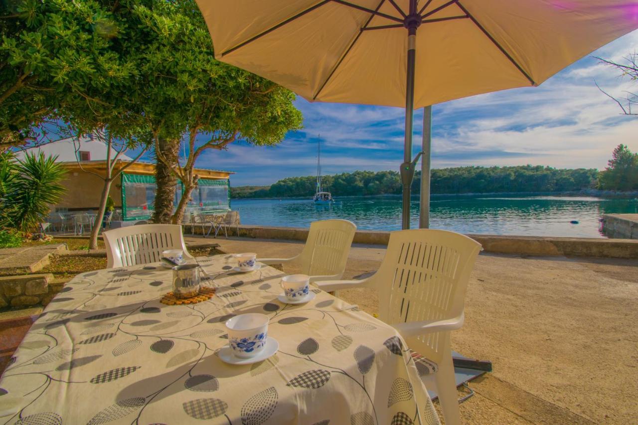 Holiday House Punta Blue & Orange 5M From The Sea, Island Cres Punta Križa Zewnętrze zdjęcie