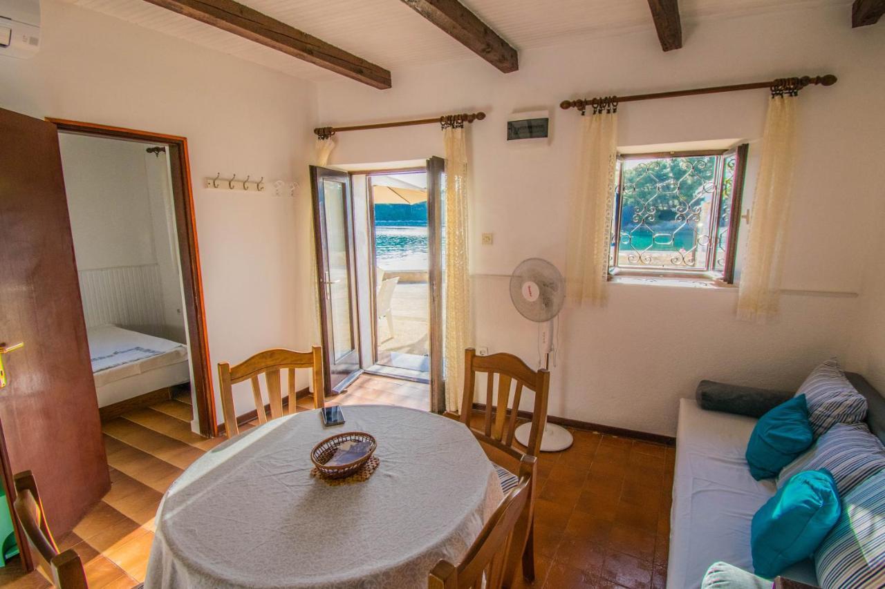 Holiday House Punta Blue & Orange 5M From The Sea, Island Cres Punta Križa Zewnętrze zdjęcie