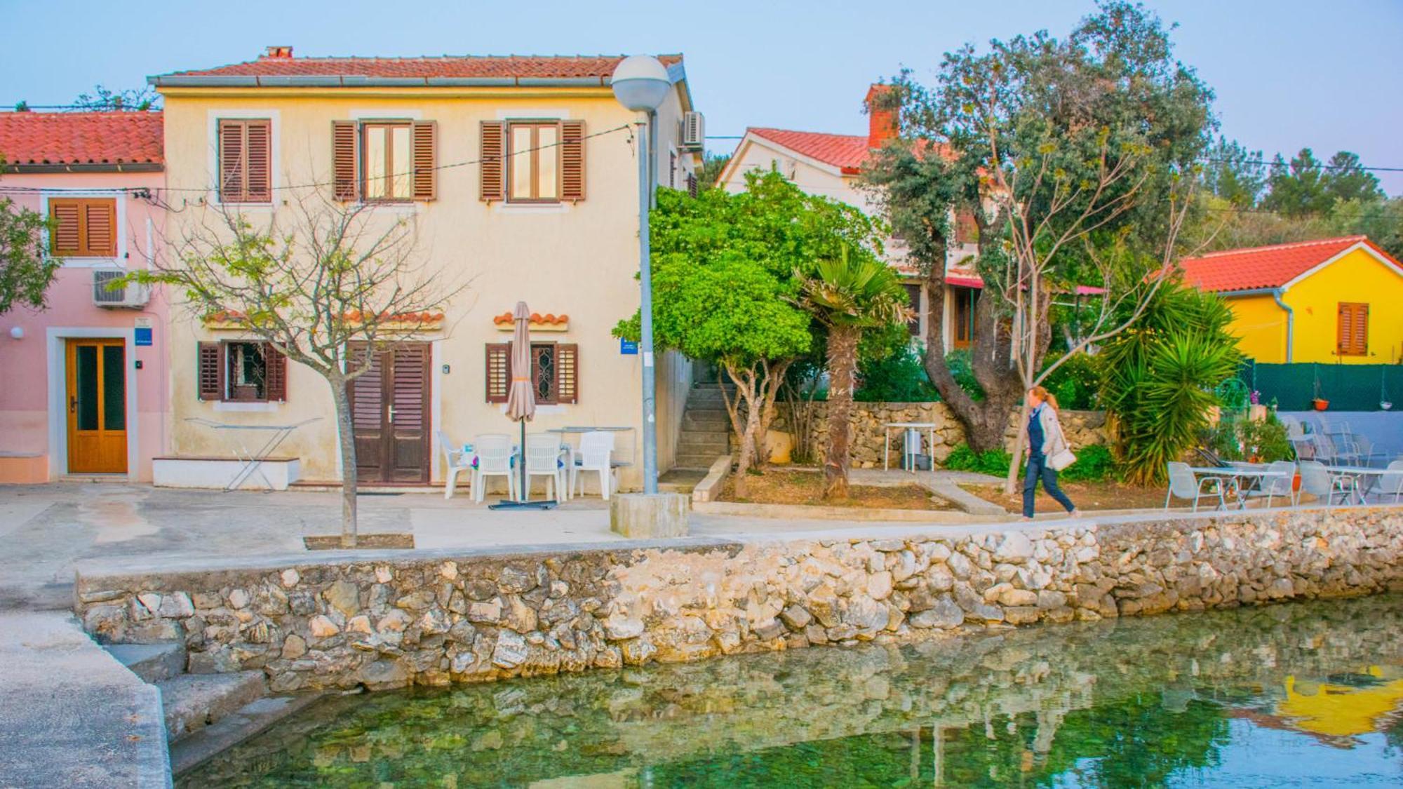 Holiday House Punta Blue & Orange 5M From The Sea, Island Cres Punta Križa Pokój zdjęcie